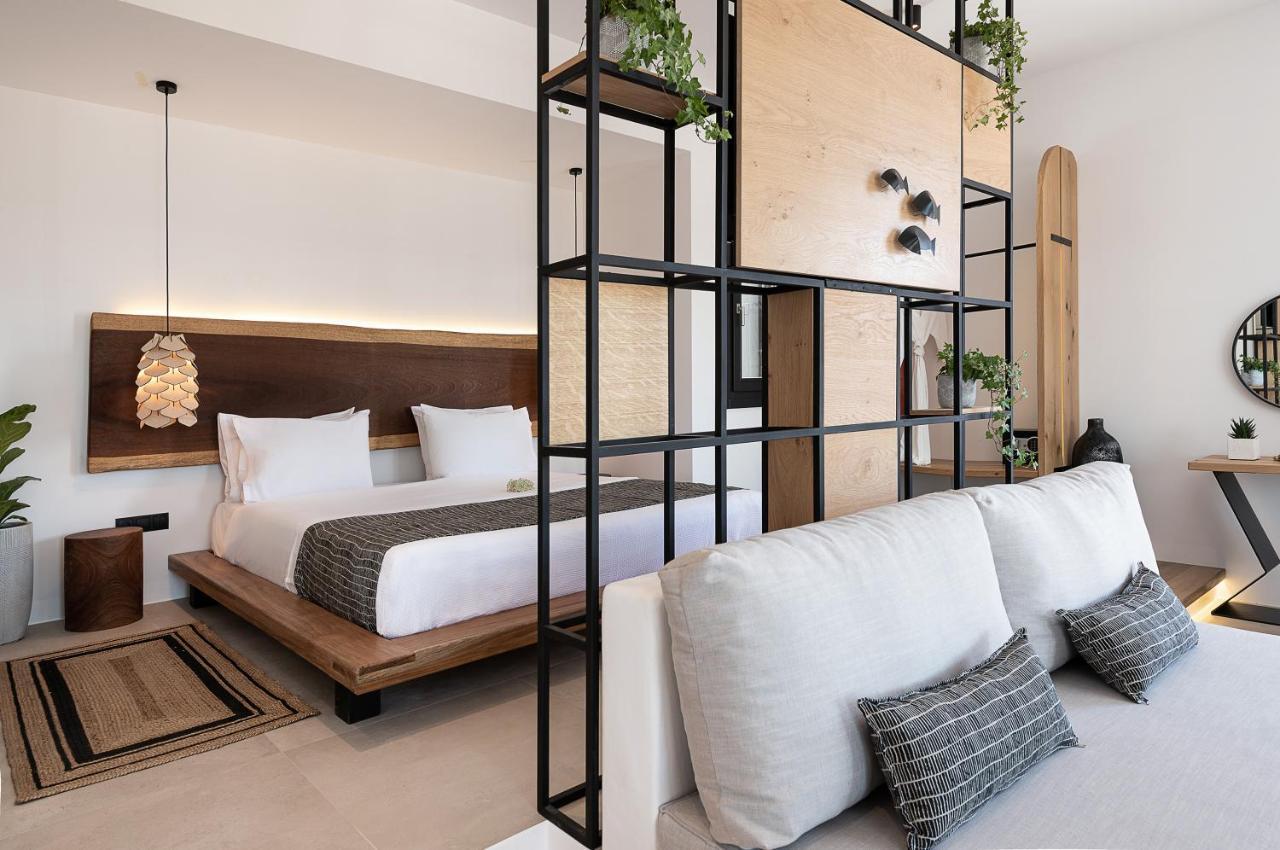 Athina Milos Suites Adamantas  Ngoại thất bức ảnh